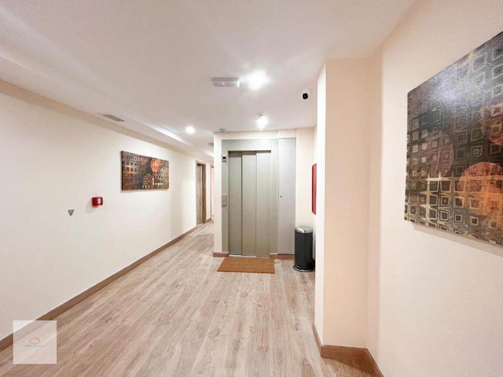 Hotel Marina Elche La Mariña Екстериор снимка